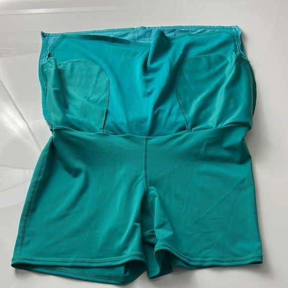 UNDER ARMOUR Golf Skort Size 30β Waist - Picture 4 of 11